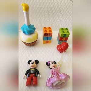 Lego Duplo Mickey & Minnie Birthday Cupcake, Balloon, presents set